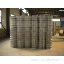 1" welded square mesh roll